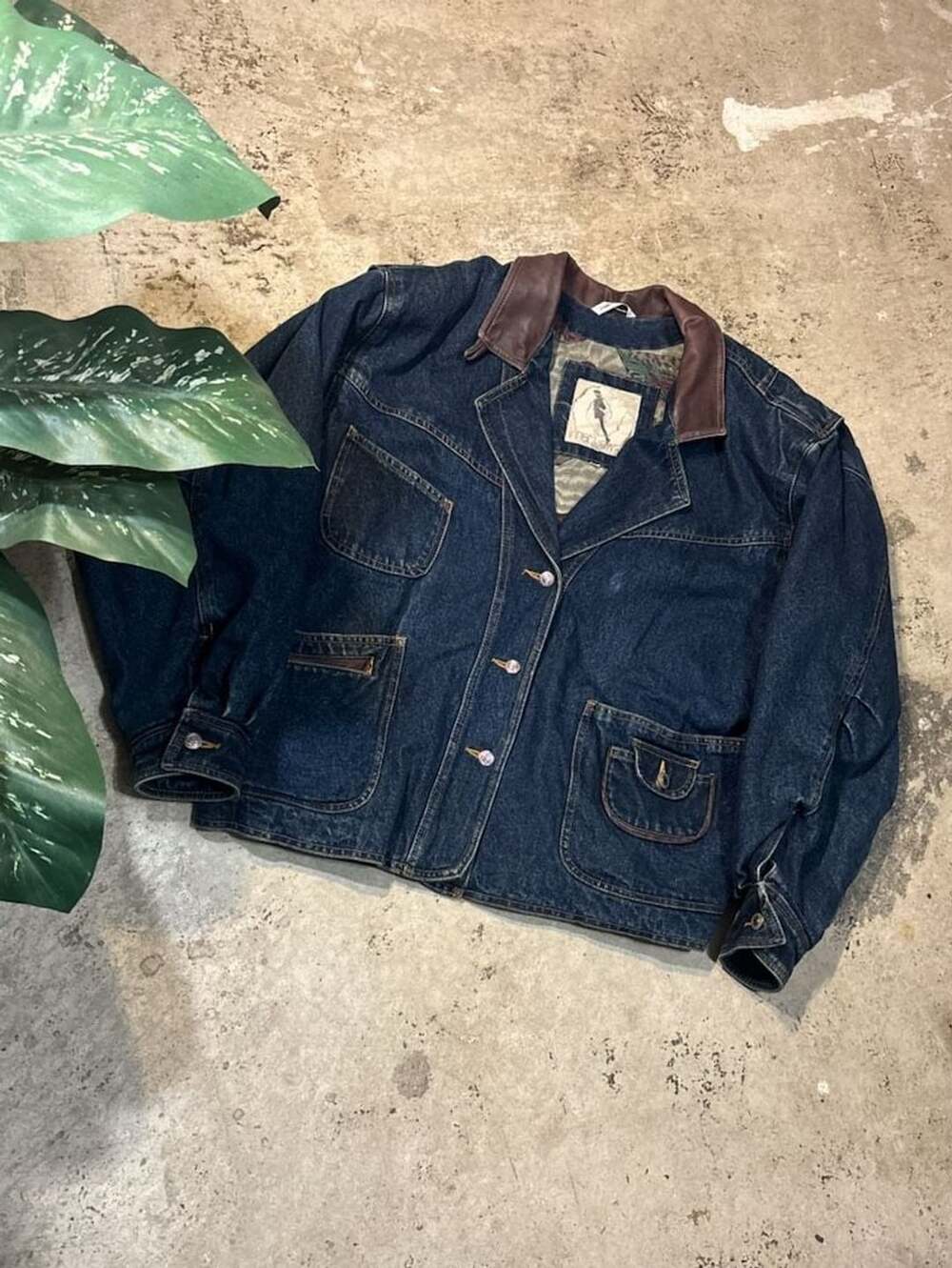 Inner View Denim Jacket Size 14/16 Blue Leather Collar Vintage